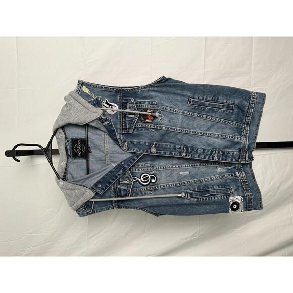 Women's Denim Vest with Gray Hood and Music-Themed Patches - Picture 4 of 5